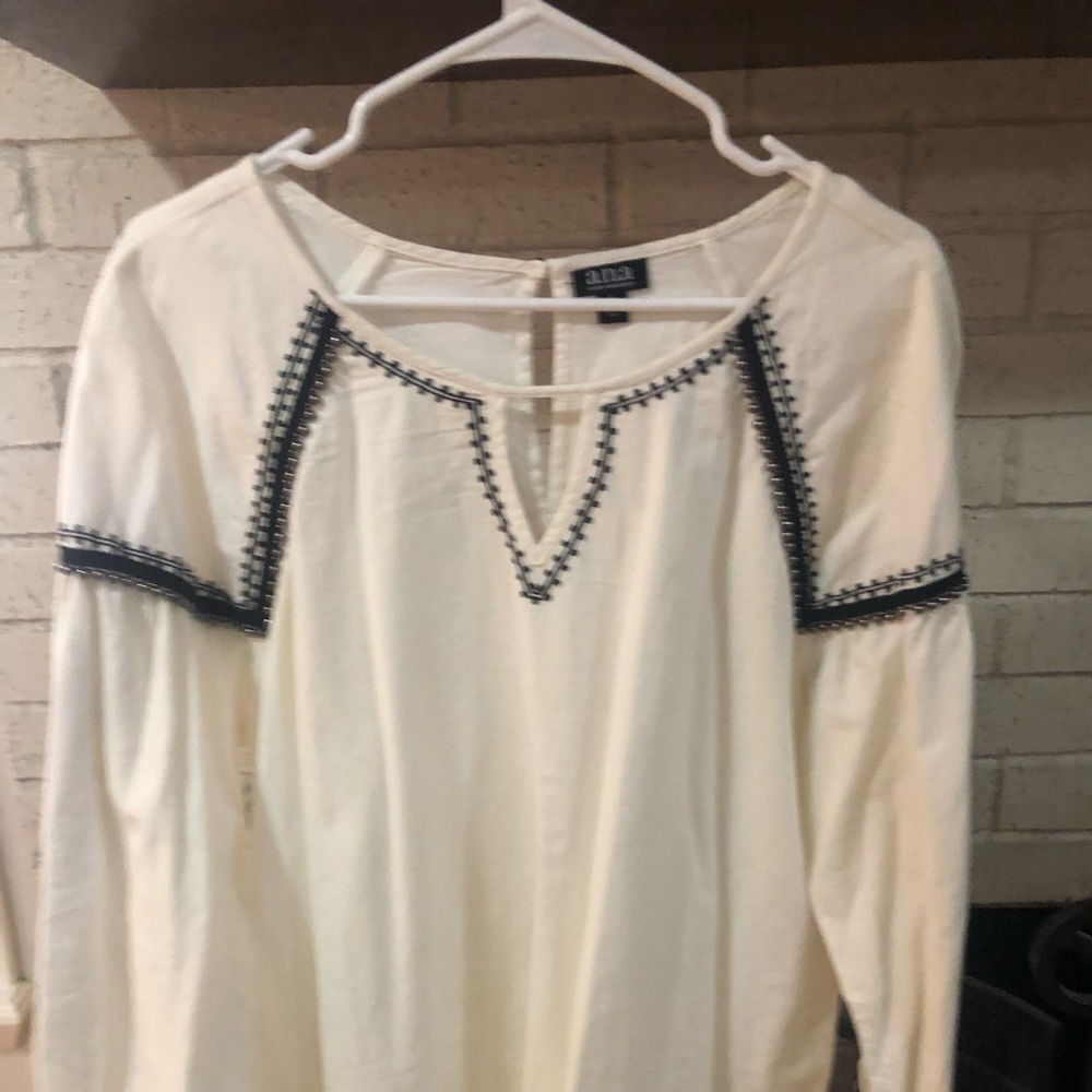 Large A.N.A. Top, JCP. Never worn/tags removed.